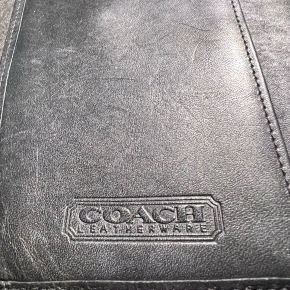 Vintage Coach wallet. - Picture 5 of 9